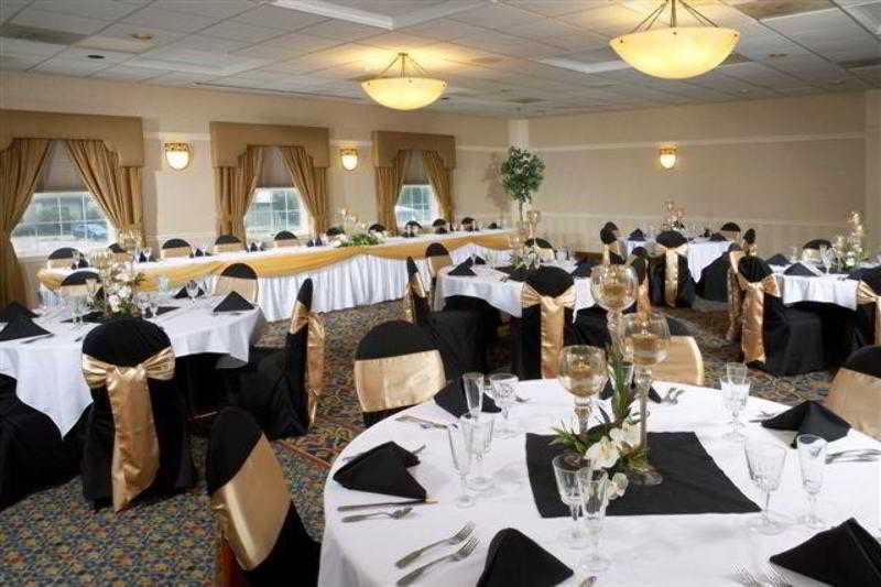 Western Steeplegate Hotel Davenport