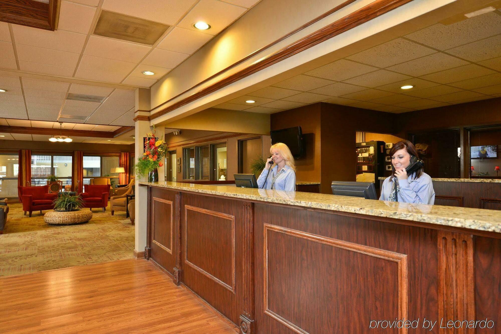 Western Steeplegate Hotel Davenport